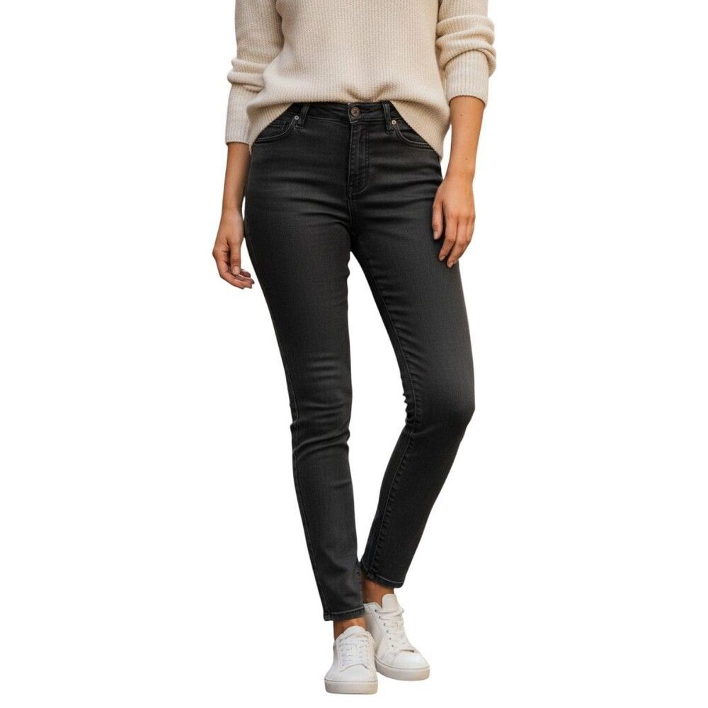 Rich & Skinny Women's 29 Black Coated Mid Rise Skinny Stretch Jeans